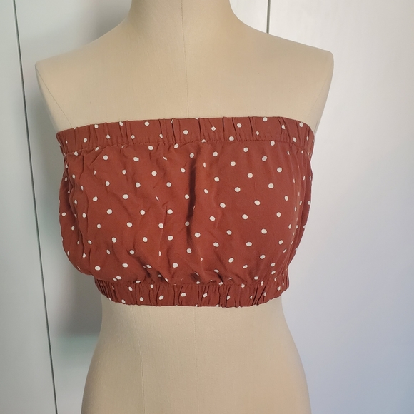 American Eagle Outfitters Tops - Polka dot print American Eagle tube top
